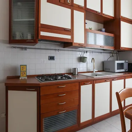 Romantic Close To Fondazione Prada شقة